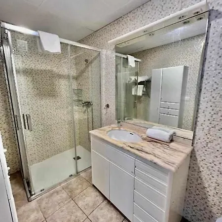Hotel Viena Plaza Nueva 2*