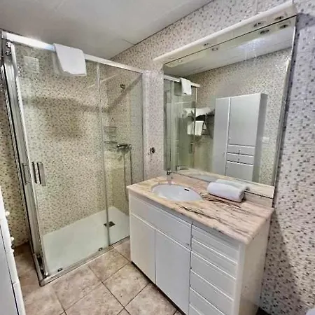Viena Plaza Nueva Hotel Grenada